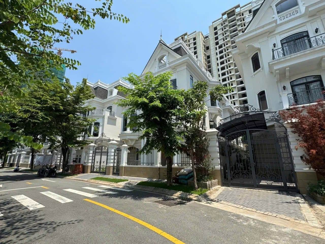 Bán Biệt Thự Victoria Village